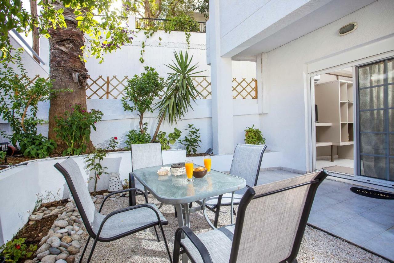 Flora'S Place Rhodes City Екстериор снимка